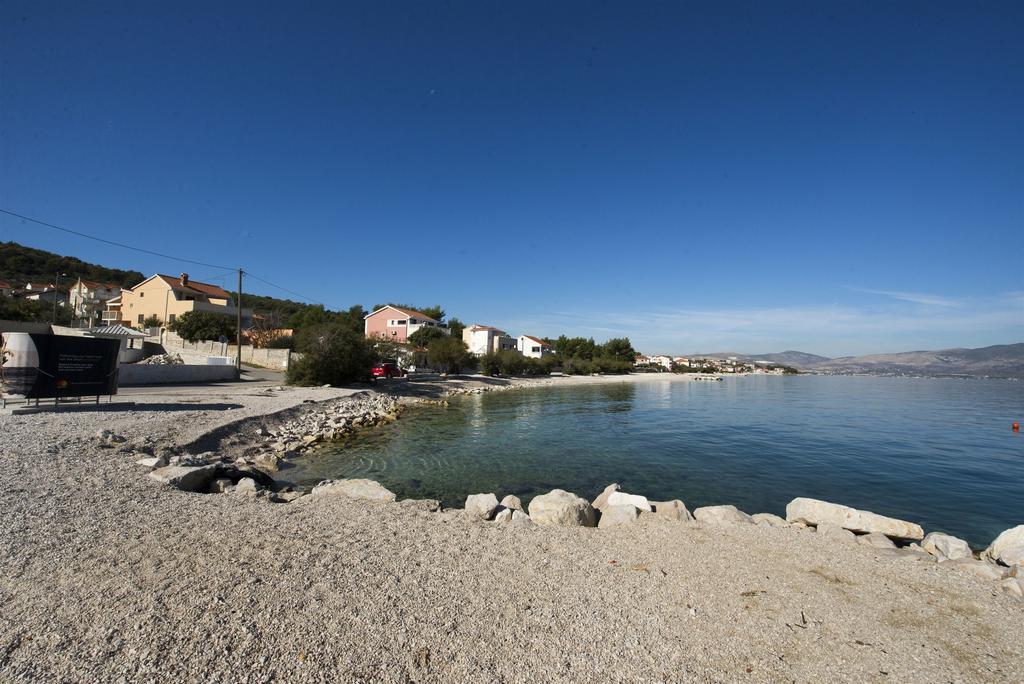 Apartment Jure Слатине Экстерьер фото